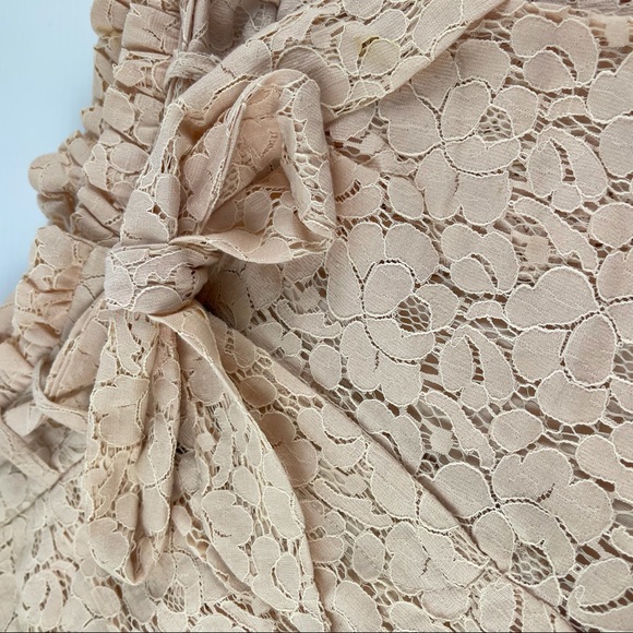 H&M Size 8 Lace Apricot Pocket Shorts with Tie - Picture 4 of 12